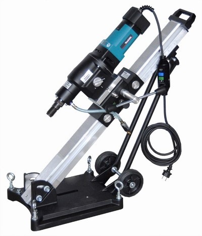 karot makinası Makita