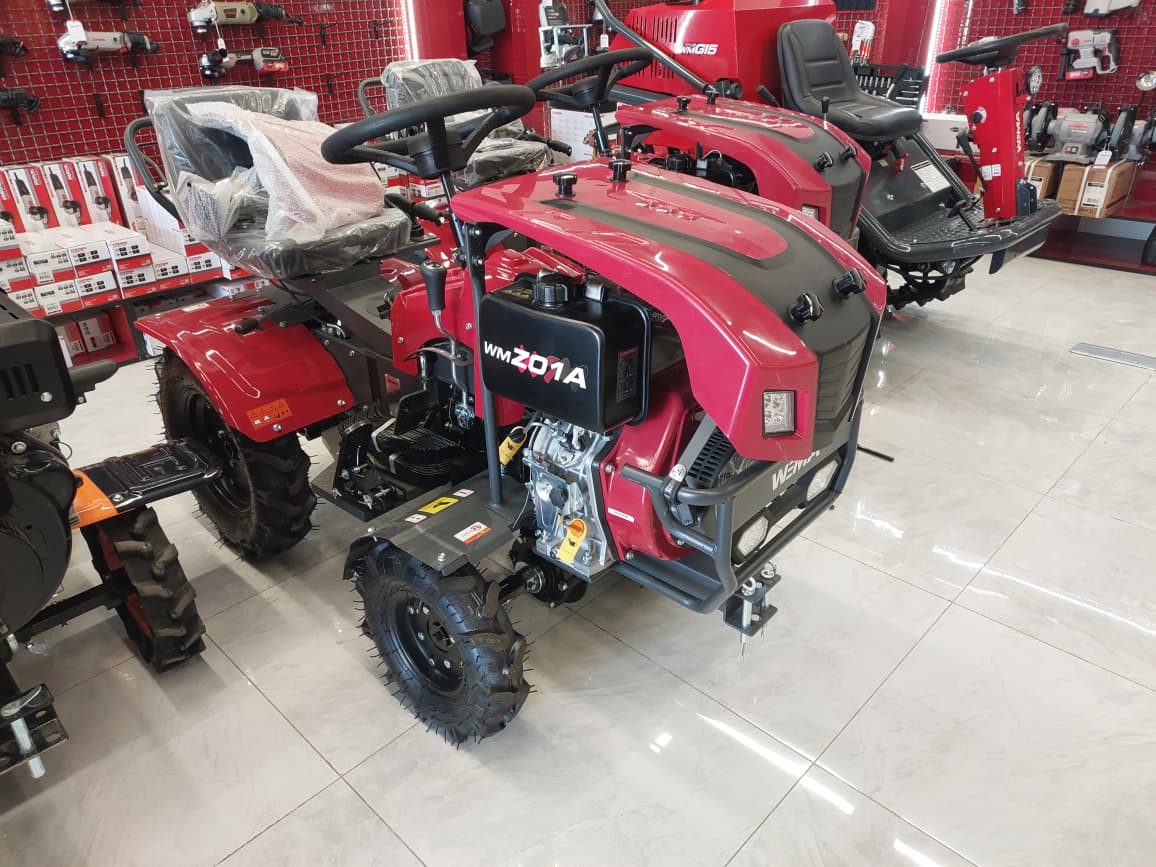 Mini traktor, kultivator