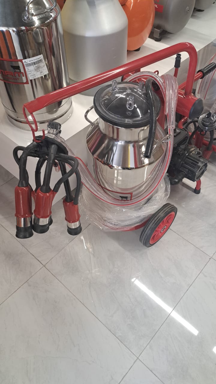 İnək sağım aparatı